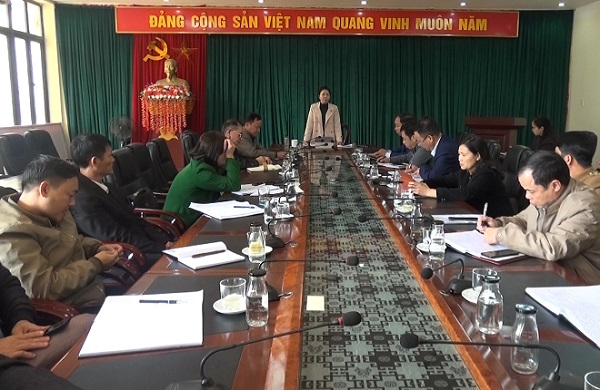 UBND huyện Xín Mần họp giao ban Khối văn hóa - Xã hội